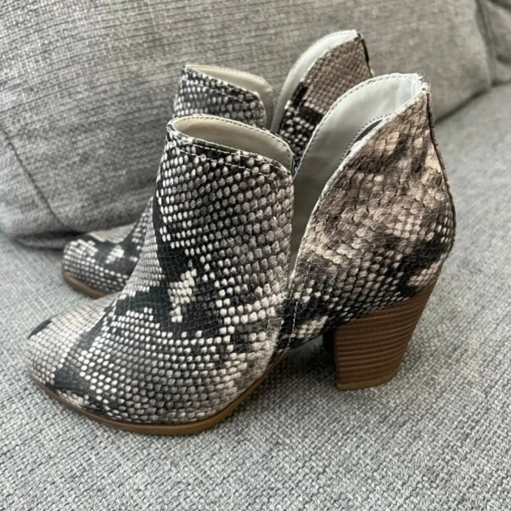 Fergalicious by Fergie Charley Snakeskin Print Heeled Boots Size 6.5M